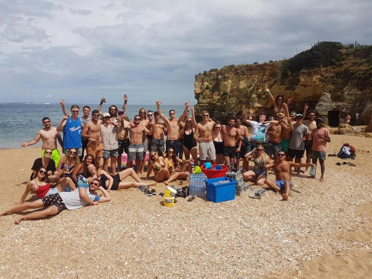 לאגוּ‏ש Rising Cock Party Hostel מראה חיצוני תמונה